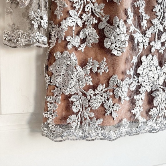 Dress the Population Grace Lace Sequin Mini Dress - Picture 6 of 10